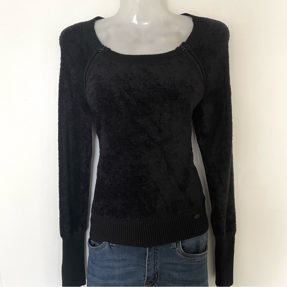 ▪️Armani Exchange Black Fuzzy Sweater - XS - Picture 1 of 4